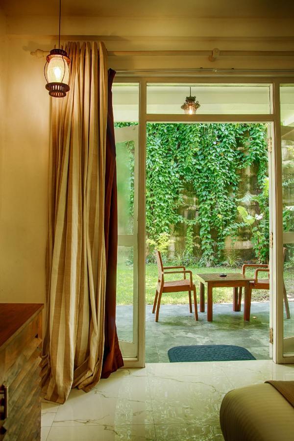 Deltora Villa - Free Drop Off To Galle Fort By Tuktuk Exterior photo